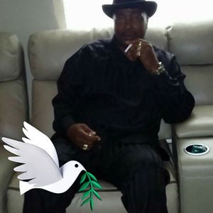 Meet your Posher, Leon